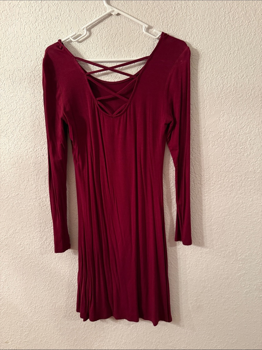 Women's Long Sleeve Crisscross Back Dress in Burgundy